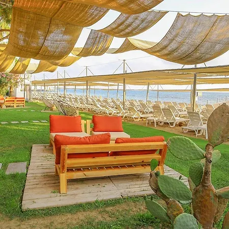 Hotel Thalia Unique